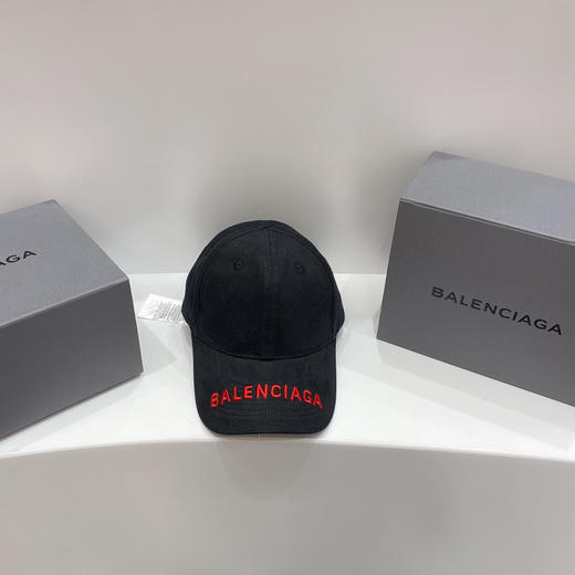 巴黎世家BALENCIAGA棒球帽-黑色帽檐红字 商品图1