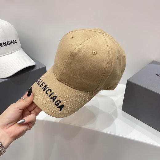 巴黎世家BALENCIAGA棒球帽-卡其色帽檐刺绣 商品图3