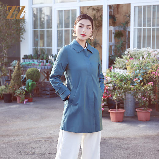 佐尔美商场同款春季简约直筒渐变色修身弹力中长款风衣女E11FZ04 商品图4