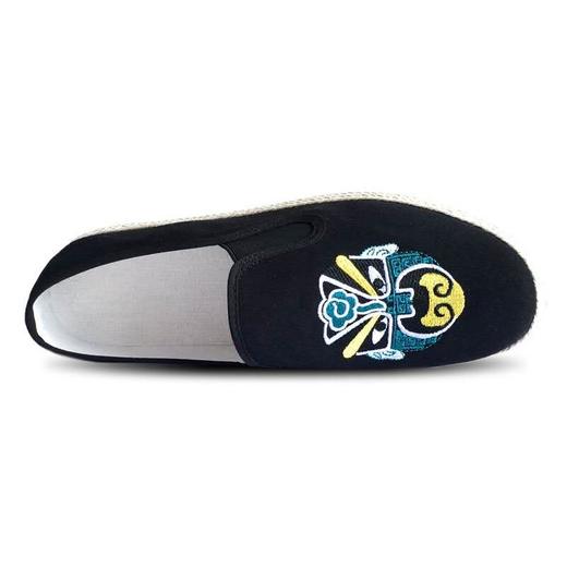 非遗本草老布鞋-脸谱刺绣 | 男女同款，简约舒适，贴合足部。 商品图4