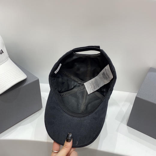 巴黎世家BALENCIAGA棒球帽-黑色帽檐红字 商品图7