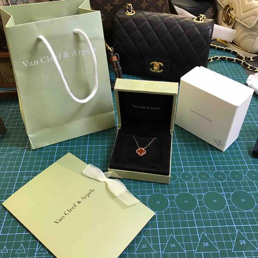 Vca四叶草项链（银镀金） 商品图7