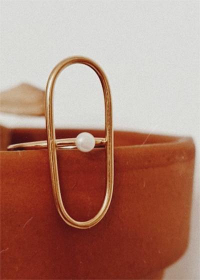 Gisel B LIV系列珍珠装饰开口戒指 商品图1