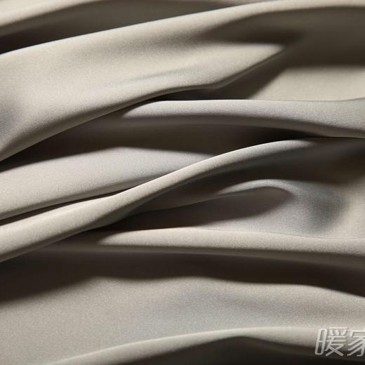 百搭吊带 | 多色可选，法式简约风格，精致柔软小V领，性感优雅淑女范儿  NJCX 商品图8