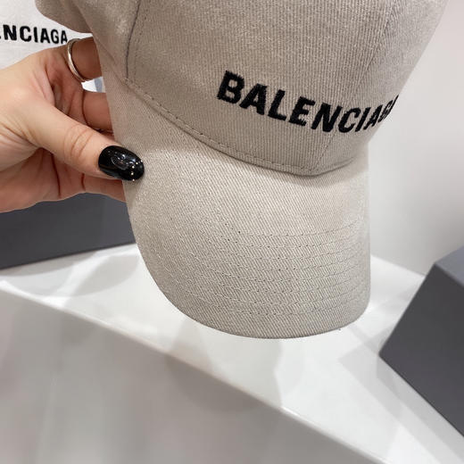 巴黎世家BALENCIAGA棒球帽-灰白 商品图3