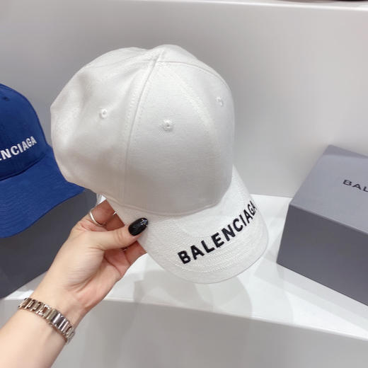 巴黎世家BALENCIAGA-白色帽檐刺绣 商品图3