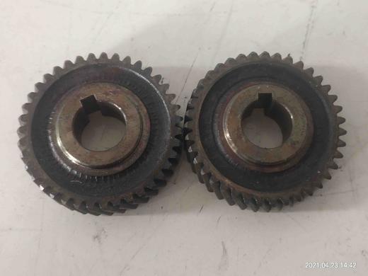 【货号00240】双木9寸电圆锯齿轮6235AB手持式圆盘锯木工电锯齿轮原厂配件 商品图5