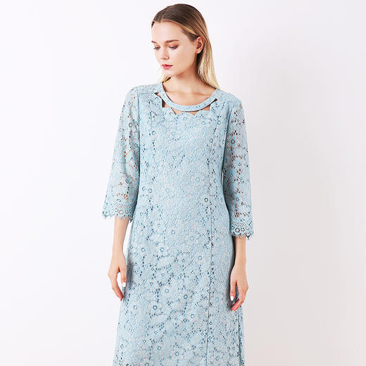 佐尔美早秋新款纯色圆领镂空中袖修身蕾丝连衣裙E01LL18 商品图1