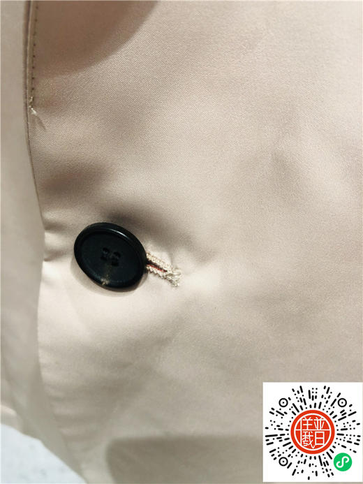 休闲西装 米白色  内衬红色   男装 商品图4