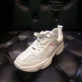 lfgj jeans BB810休闲舒适网鞋色差，介意者慎拍