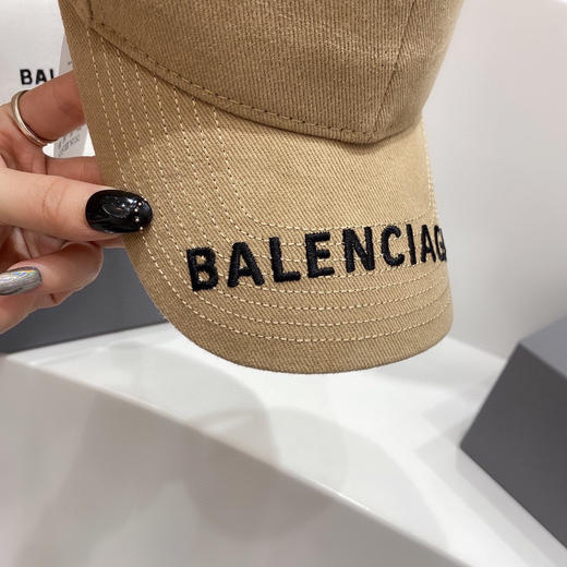巴黎世家BALENCIAGA棒球帽-卡其色帽檐刺绣 商品图5