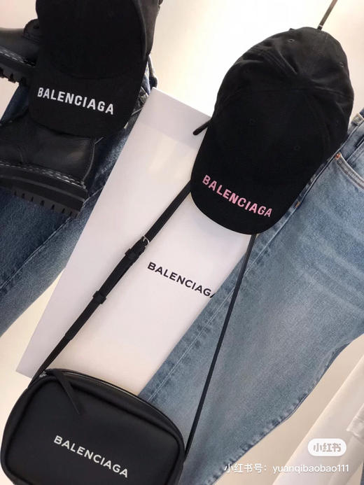 巴黎世家BALENCIAGA棒球帽-黑色粉字刺绣 商品图7