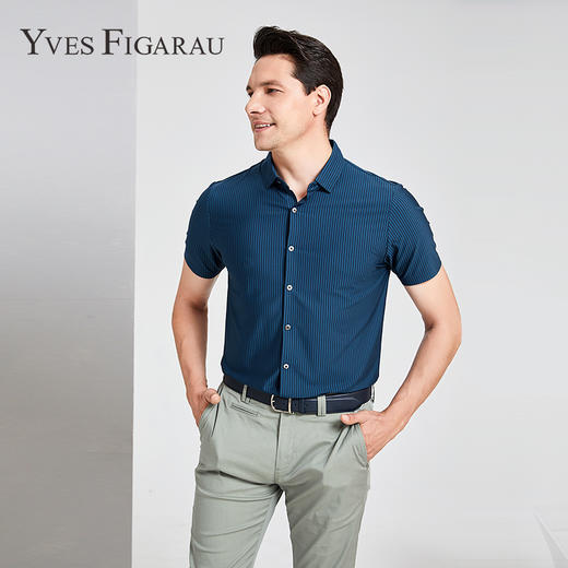 YvesFigarau伊夫·费嘉罗夏季新款商务休闲简约舒适透气短袖衬衫912423 商品图1