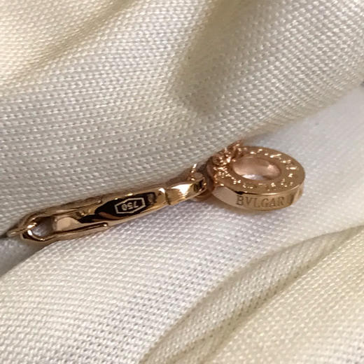 宝格丽小白裙扇子项链 商品图9