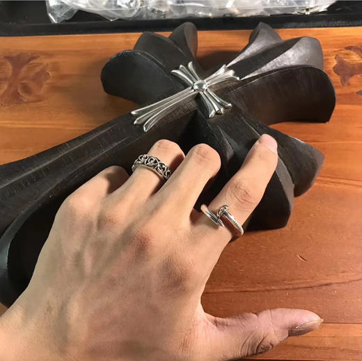 克罗心经典钉子戒指 商品图5