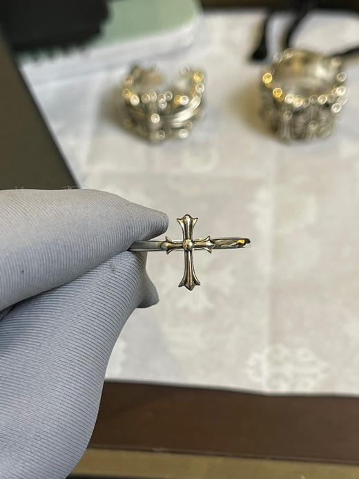 克罗心𝐂𝐡𝐫𝐨𝐦𝐞 𝐡𝐞𝐚𝐫𝐭𝐬 十字架条戒 商品图2