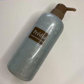 贝蒂雅矿物泥澄净沐浴露500ml绵密泡沫