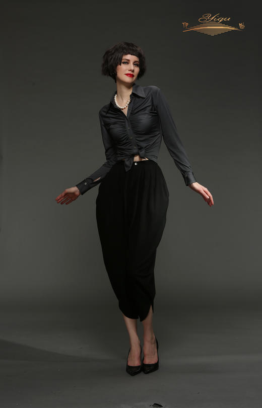 【特惠】YIQU丨“弄潮一族”衬衣（深灰） 商品图0