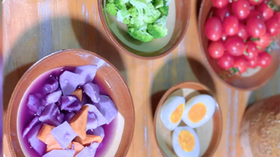 红薯紫薯芋头汤，蒸西兰花，水煮蛋，圣女果【我用早餐叫醒你-13】