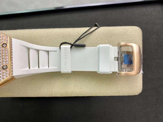 KV #理查德龙虎🤜RM35镶钻表壳 蓝宝石镜面镂空表面 左青龙 右白虎背面龙虎字样～不一样的RM035 商品图8