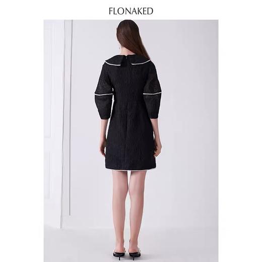 黑色泡泡纱珍珠撞色织带连衣裙 商品图3