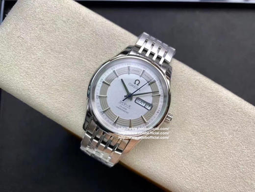 v6欧米茄蝶飞（专柜对比“0”距离）复刻版本采用专柜同款8500同轴机芯 精钢材质蓝宝石玻璃镜面，蓝宝石镜面 表盘尺寸41mm 精钢表带 复刻到每个细节，搭配专柜正品一致的316精钢进口瑞士精钢 商品图4
