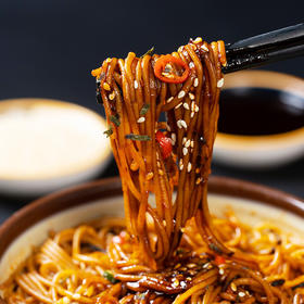 控卡正餐 劲辣火鸡味荞麦拌面 爽到爆炸那种！