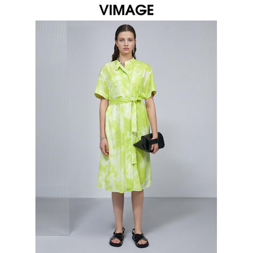 VIMAGE纬漫纪夏季印花系带收腰过膝连衣裙V1507146 商品图0