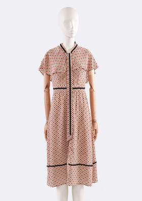 披肩斗篷气质名媛连衣裙