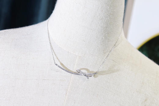 CHANEL香奈儿蝴蝶结满钻项链 商品图6