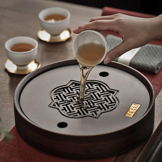 尚置丨华夏之窗 碳化竹制储水式茶盘 小号/中号 2款可选 茶桌必备    商品图4