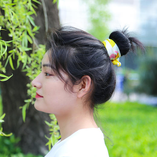 春日小团系列窄丝巾 商品图1