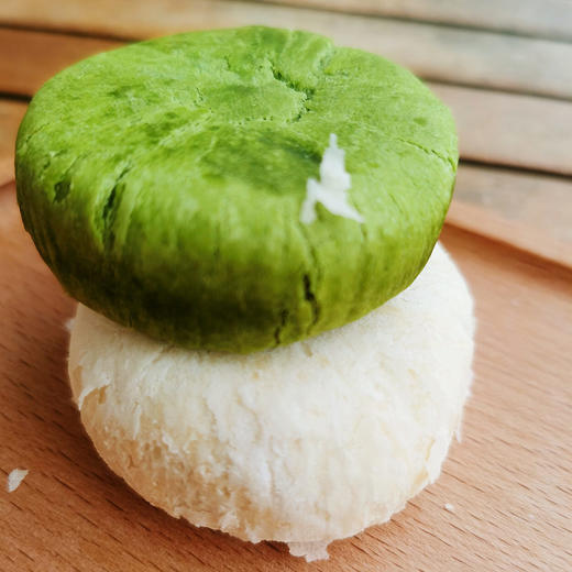 云南玫瑰鲜花饼 真正鲜花瓣做的馅料 一口吃出天然 低糖 花青素含量保留高 手工制作 现烤现发 香味浓郁 包邮|百里食 商品图8