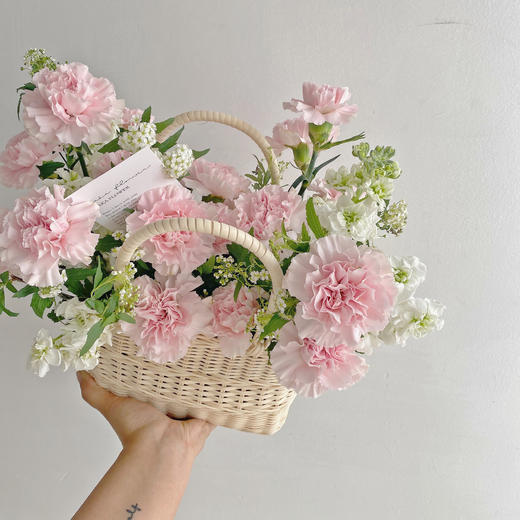 「温柔岁月」-康乃馨手提花篮 商品图2