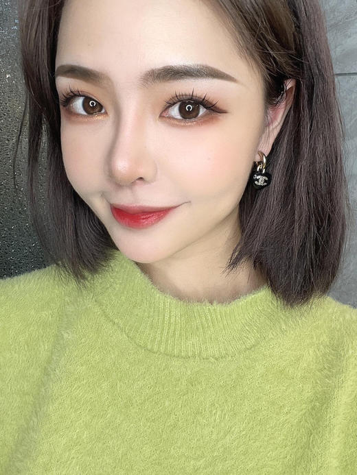 CHANEL香奈儿双c黑色桃心耳钉耳环 商品图6