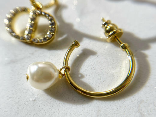 DIOR迪奥CD珍珠耳钉耳环 商品图6