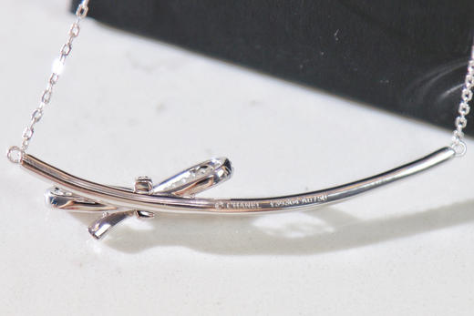 CHANEL香奈儿蝴蝶结满钻项链 商品图5