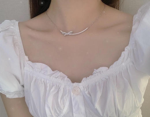 CHANEL香奈儿蝴蝶结满钻项链 商品图0