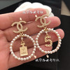 CHANEL香奈儿金色圆形双c珍珠 5号香水瓶 耳钉耳环 商品缩略图3