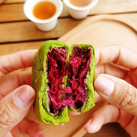 云南玫瑰鲜花饼 真正鲜花瓣做的馅料 一口吃出天然 低糖 花青素含量保留高 手工制作 现烤现发 香味浓郁 包邮|百里食 商品图7