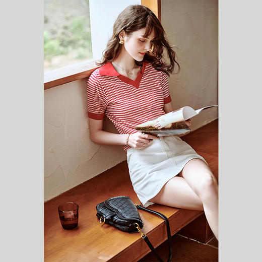 欧芮儿红色毛针织衫女2021新款夏法式经典复古小翻V领套头衫 商品图1