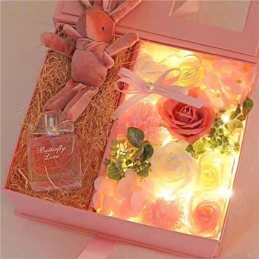 神秘礼盒25*22*11cm 商品图1