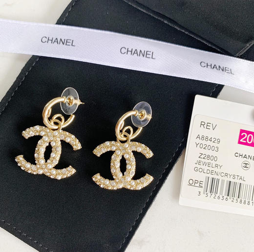 CHANEL香奈儿双c珍珠耳钉耳环 商品图1