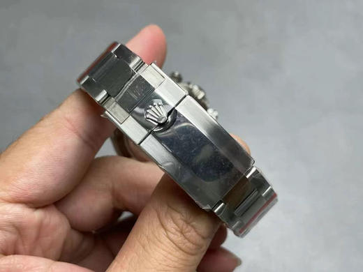 NOOB高品质 迪通拿 重金研发7750机芯只有两档(没有空档)，厚度13.15mm，更是同步专柜全新保卡（正品一致紫光防伪码） 商品图5