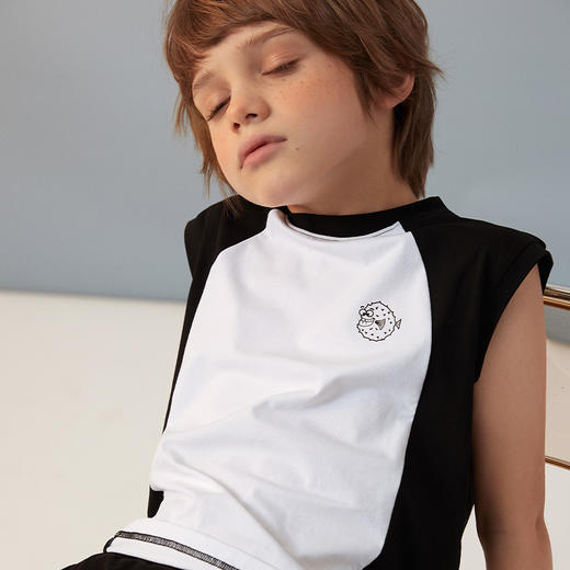 【纯棉撞色t恤】21年夏季新品男童撞色T恤时尚落肩袖薄上衣 商品图2