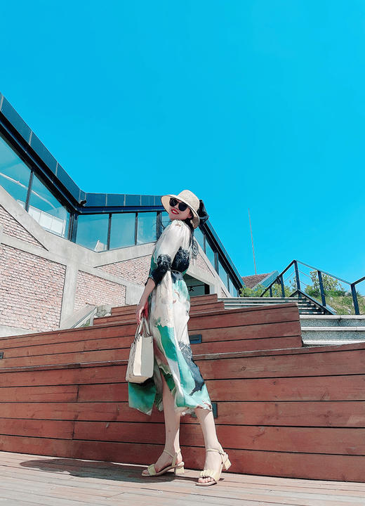 【断码特惠不退换】花花品质生活 | 「思J图代工厂定制款」复古优雅一字带 褶皱 羊皮凉鞋 清凉一夏 商品图11