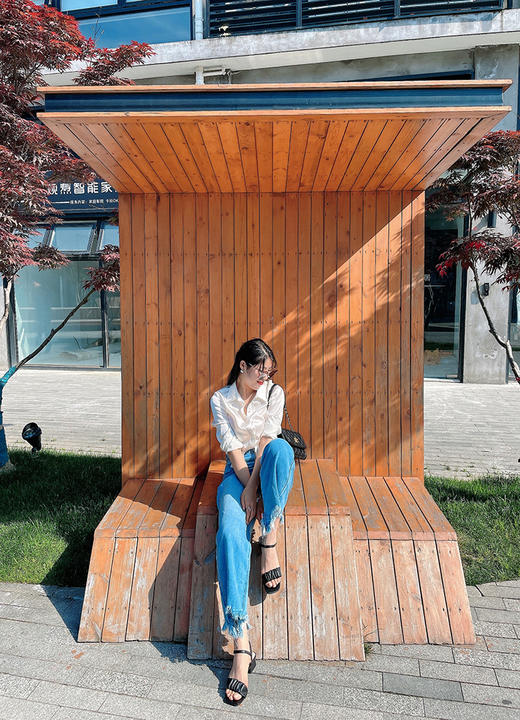 【断码特惠不退换】花花品质生活 | 「思J图代工厂定制款」复古优雅一字带 褶皱 羊皮凉鞋 清凉一夏 商品图6