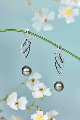 「DNA生命的密码」白钻黑钻大溪地黑珍珠耳环13mm全圆強光大溪地黑珍珠一对黑钻白钻18K白金镶嵌