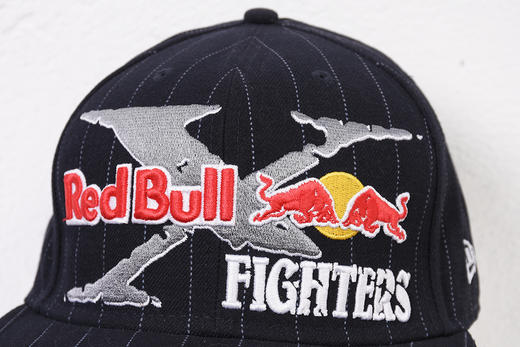 红牛 XFighters 条纹 平檐帽 Z-7062 商品图4
