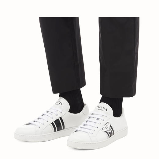 PRADA 普拉达 男士运动休闲鞋 白色 4E3544 3L8U F0964 商品图3